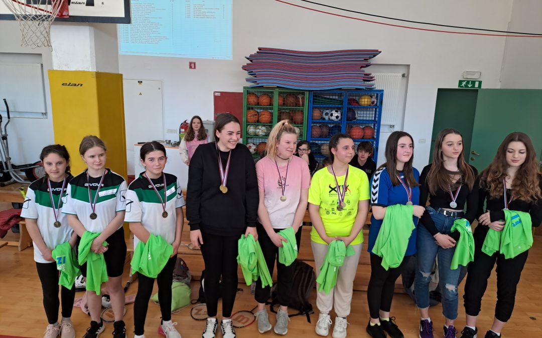Učenke osvojile bronasto medaljo na državnem prvenstvu v badmintonu